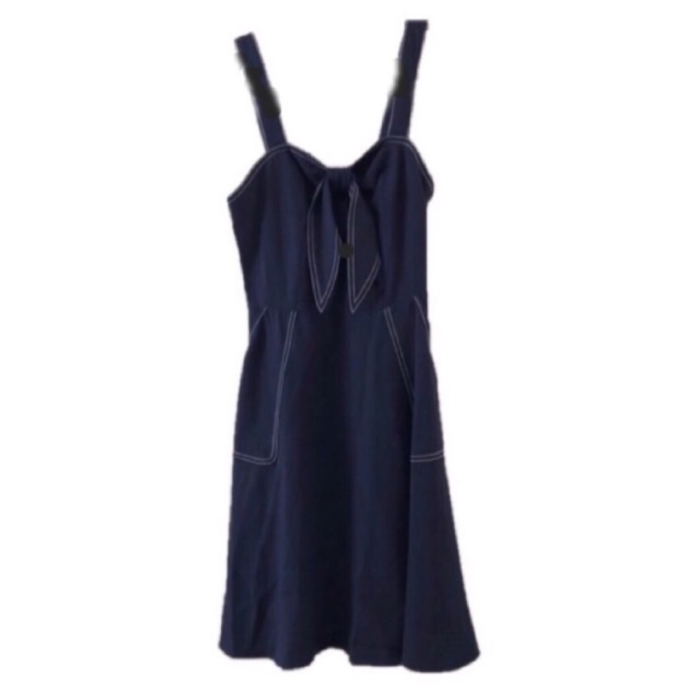 🆕 Navy Sleeveless Dress